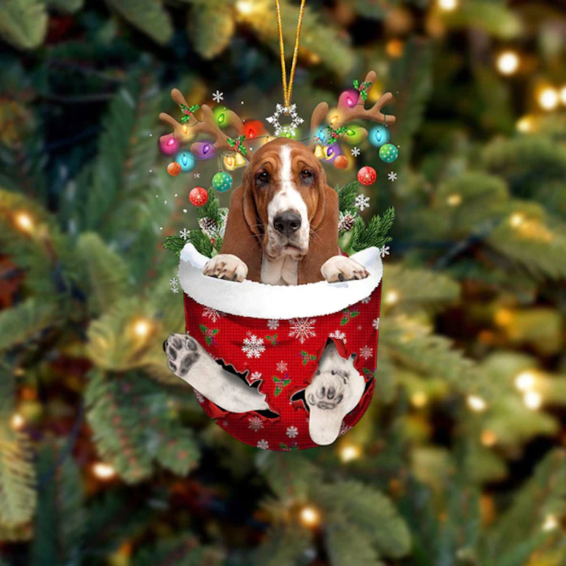 Basset Hound In Snow Pocket Christmas Ornament SP044 - RelaxPact